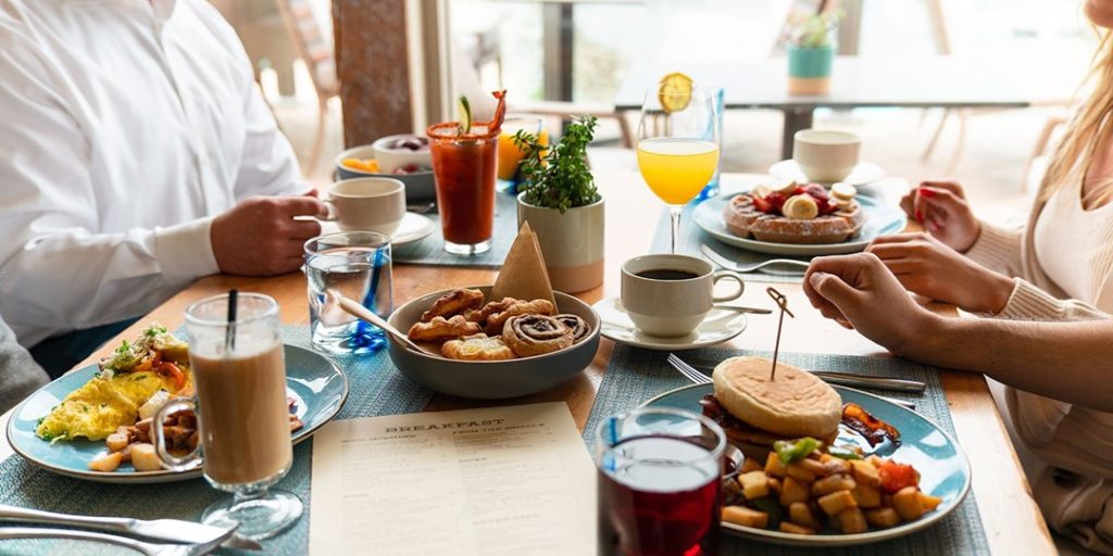 $55 -- Waterfront brunch or dinner for 2 at Kona Kai