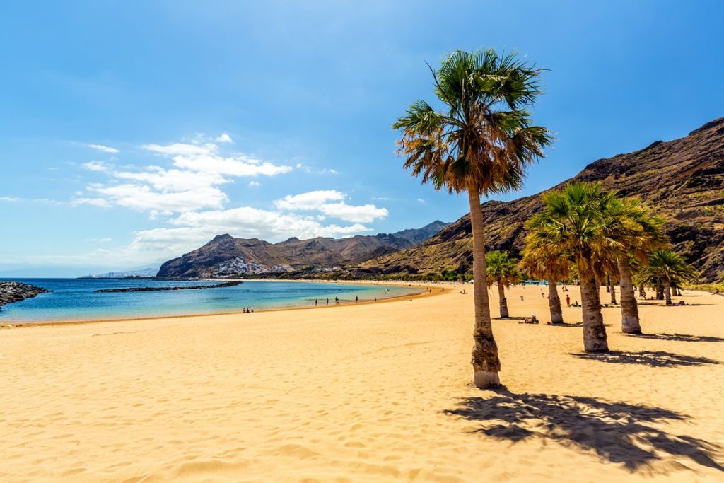The best Canary islands to explore for warm weather this winter
