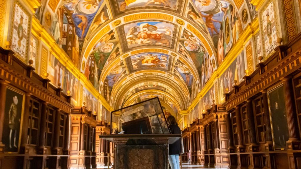 7 Libraries Set Inside UNESCO World Heritage Sites