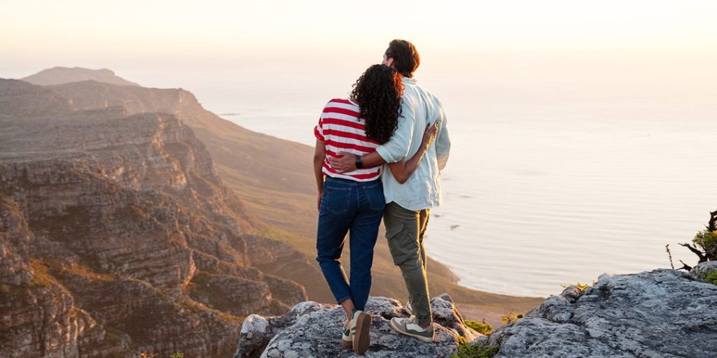 Deals & tips -- South Africa safari vacations, up to $2400 off