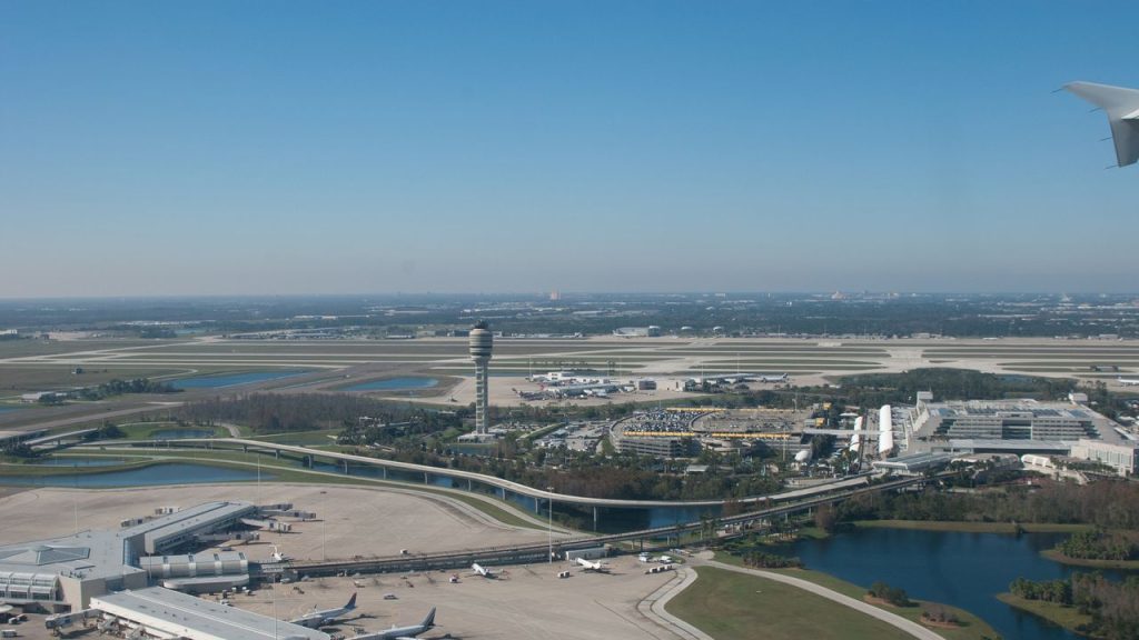 The 10 Largest Airports in the World