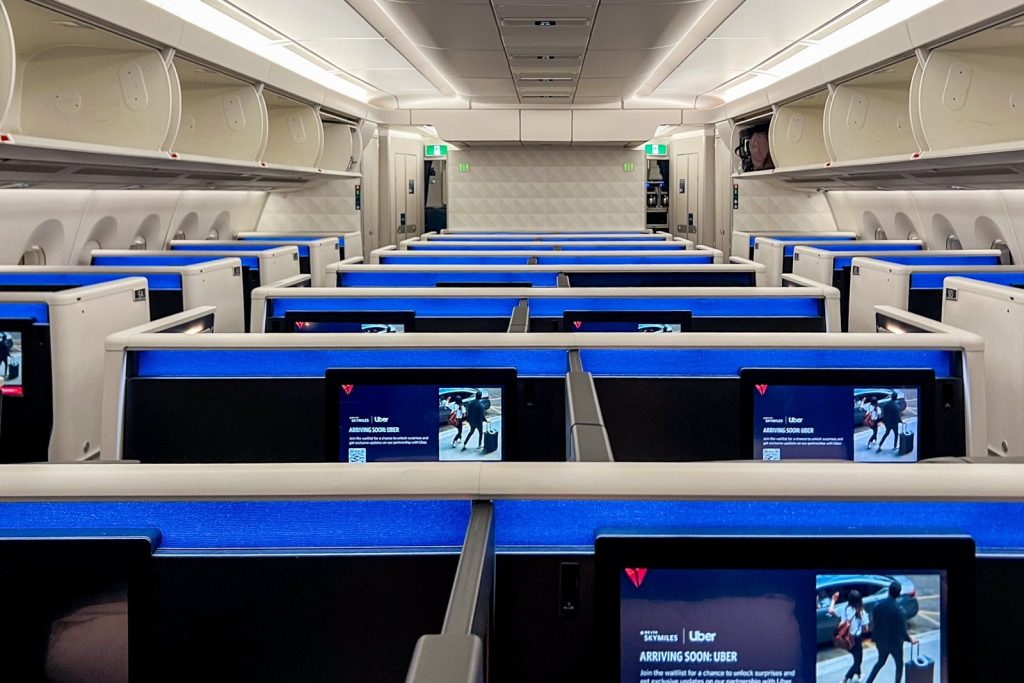 How to get upgraded on your Delta flight