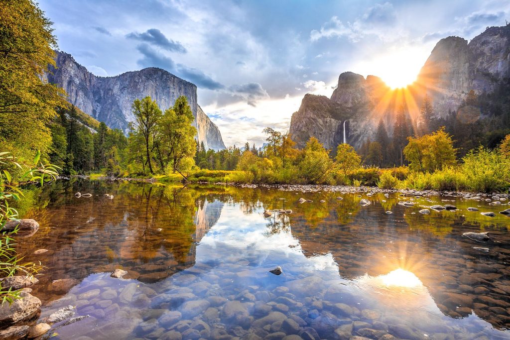 You No Longer Need a Reservation to Visit Yosemite. But That’s Not a Good Thing