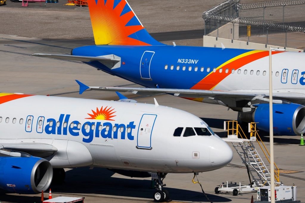 Allegiant completes merger with Sun Country