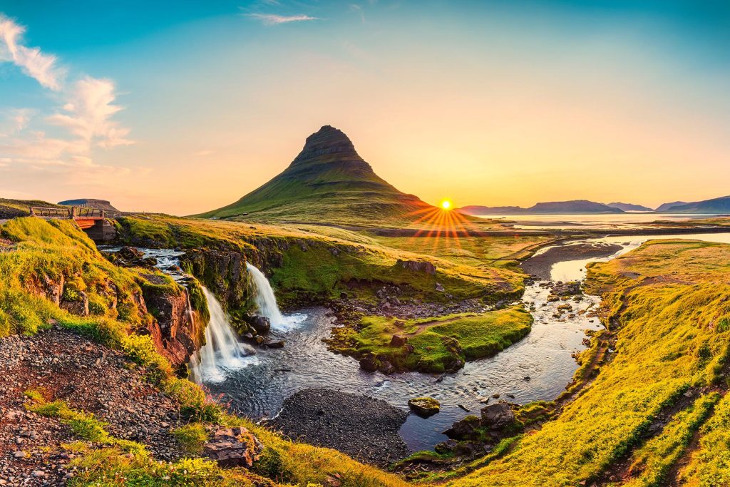 Greenland vs Iceland Which Destination Is Right for Your Trip