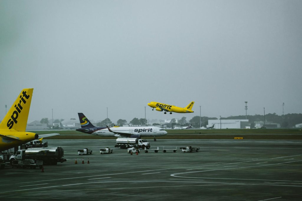 Which Budget Airline Should You Fly Now That Spirit Is Dead?